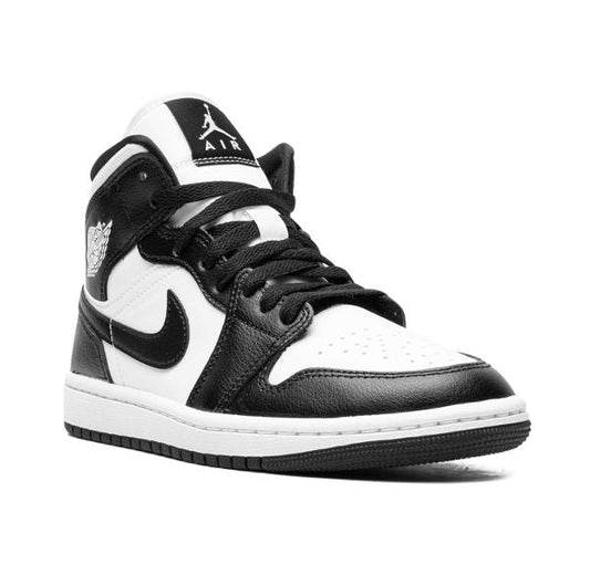 Air Jordan 1 Mid "Panda"